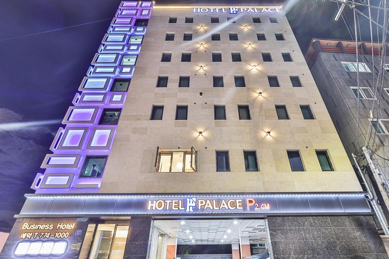 Hotel Palace Kjongdžu Exteriér fotografie